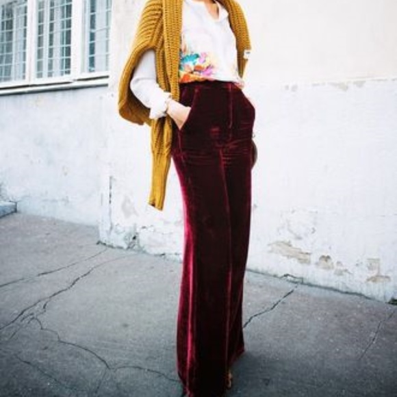 ❤❤3rd RESTOCK❤❤ SEXY VELVET PANTS! - Picture 3 of 4